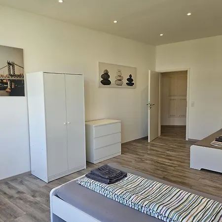 - Large House With 3 With 3-4 Bedrooms Near Ravensburg * Baienfurt