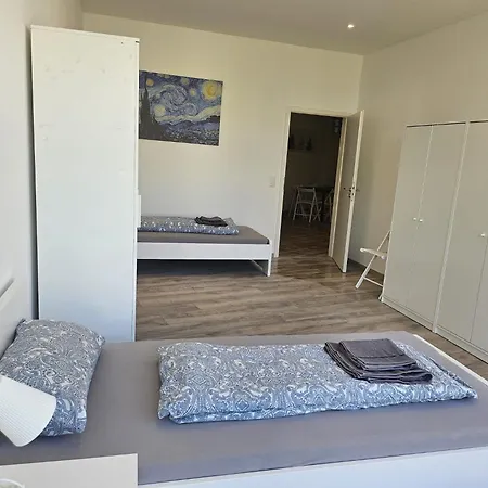 - Large House With 4 With 2-4 Bedrooms Near Ravensburg Baienfurt