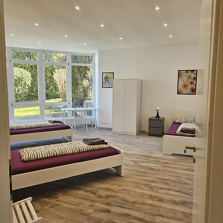 - Large House With 3 With 3-4 Bedrooms Near Ravensburg