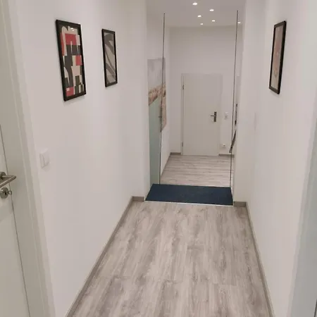 - Large House With 3 With 3-4 Bedrooms Near Ravensburg * Baienfurt