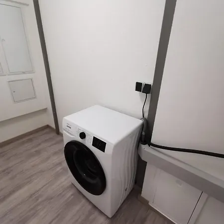 - Large House With 4 With 2-4 Bedrooms Near Ravensburg