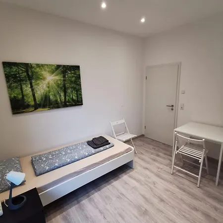 - Large House With 3 With 3-4 Bedrooms Near Ravensburg Baienfurt