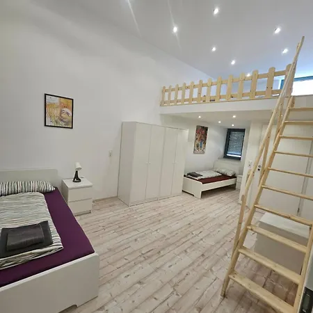 Appartement - Large House With 4 With 2-4 Bedrooms Near Ravensburg Baienfurt