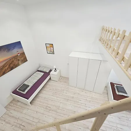 - Large House With 3 With 3-4 Bedrooms Near Ravensburg Baienfurt