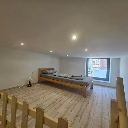 - Large House With 4 With 2-4 Bedrooms Near Ravensburg *