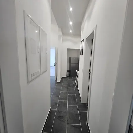 Appartement - Large House With 4 With 2-4 Bedrooms Near Ravensburg Baienfurt